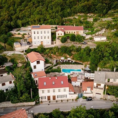 Boutique B&B Mali Pariz Grizane-Belgrad Ngoại thất bức ảnh