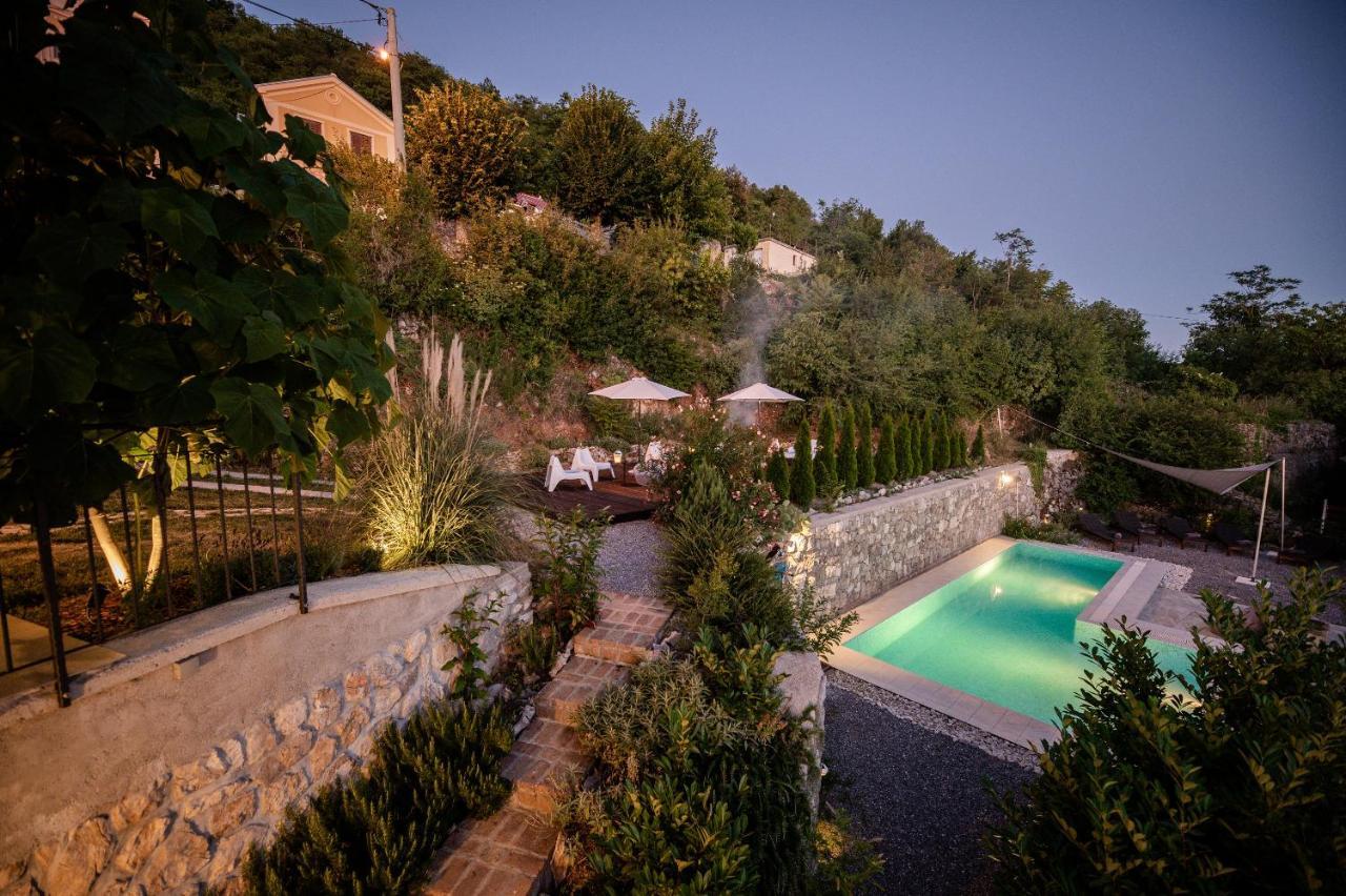 Boutique B&B Mali Pariz Grizane-Belgrad Ngoại thất bức ảnh