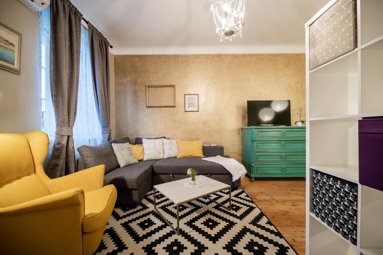 Boutique B&B Mali Pariz Grizane-Belgrad Ngoại thất bức ảnh
